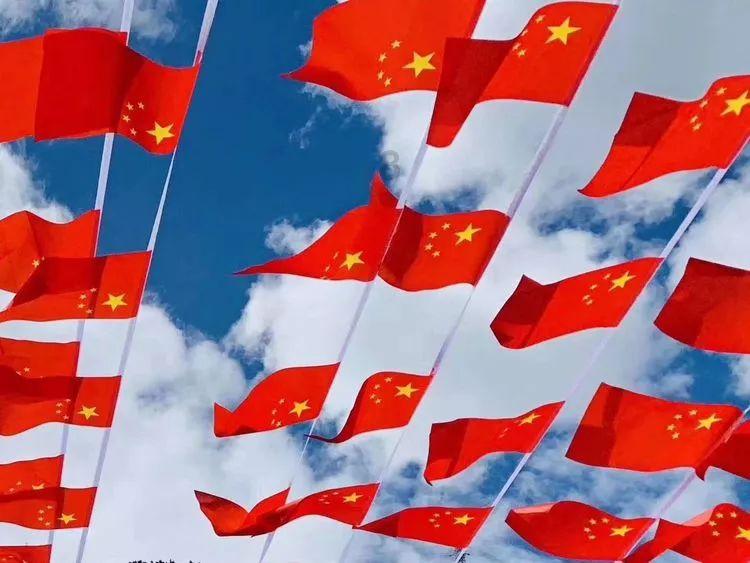 新生儿刚出生被医生抱走的那段时间都经历了什么？